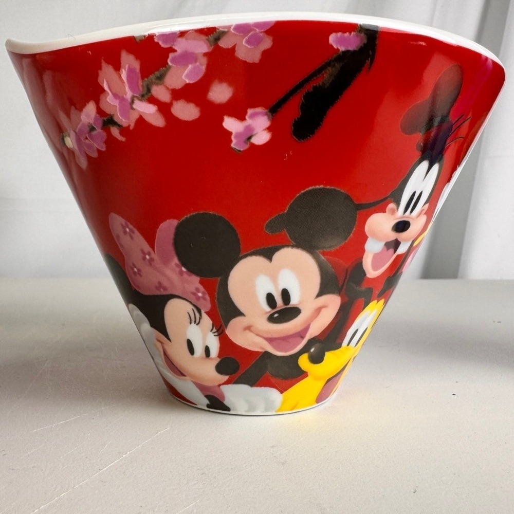 Disney Mickey Mouse & Friends Cherry Blossom‎ Ramen Noodle Soup Bowl